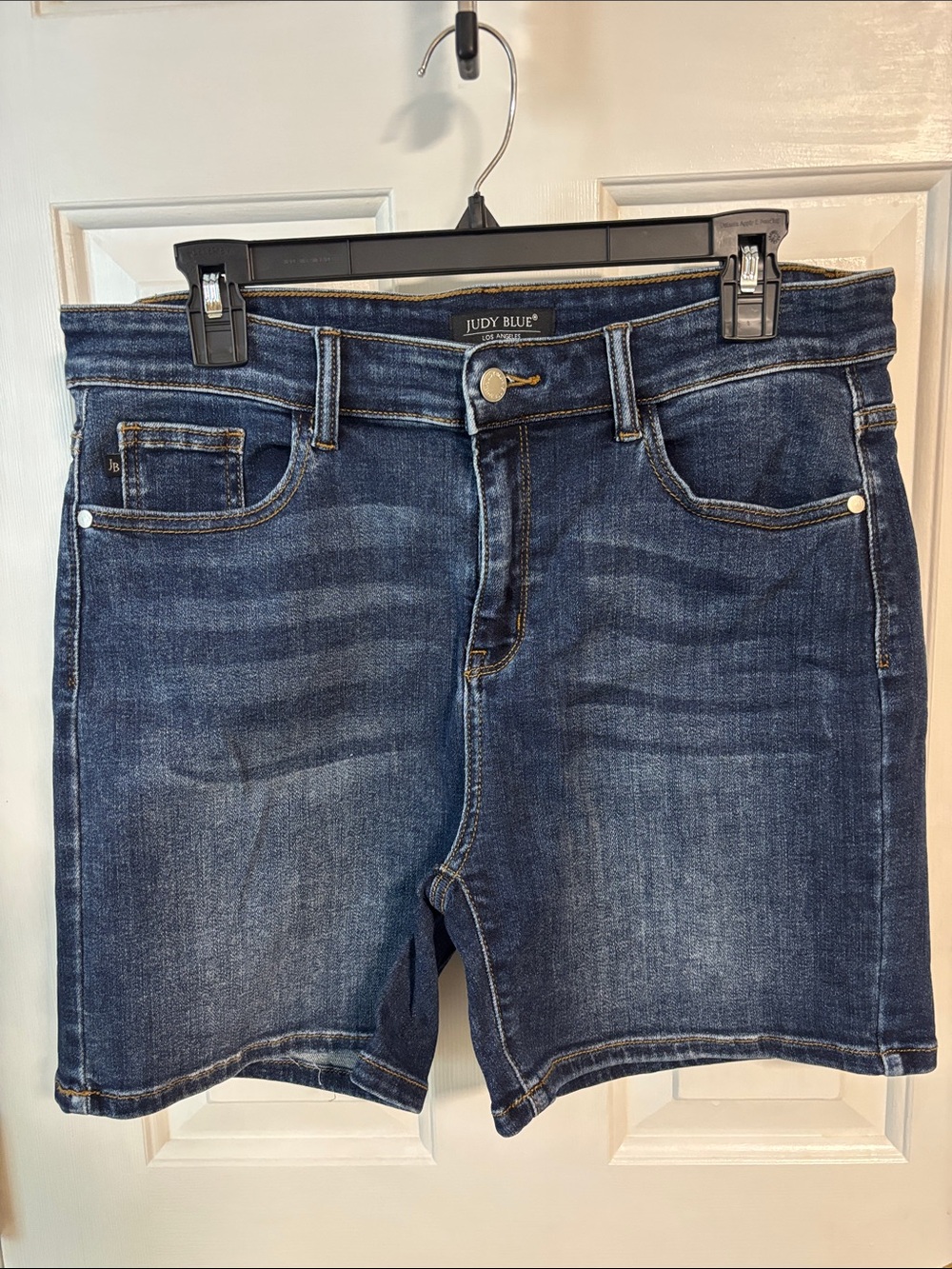 Judy Blue Mid-Rise Dark Wash Denim Shorts XL